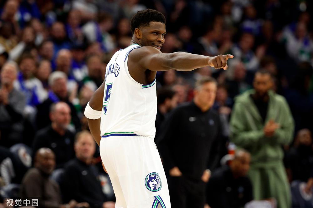 伯恩茅斯的 伯恩茅斯的